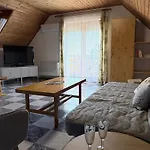 Cili's Balaton * 沃尼奥尔茨沃什海吉