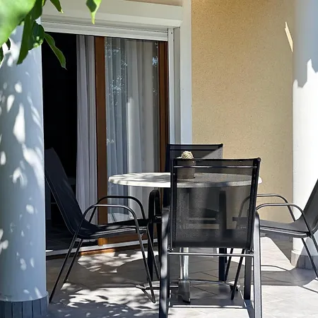Cili's Balaton Apartment Vonyarcvashegy