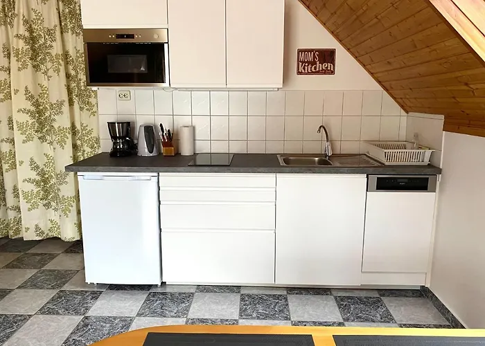 Cili's Balaton Apartment *